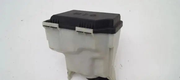 Mercedes-Benz C W205 Fuse box set 2055400082
