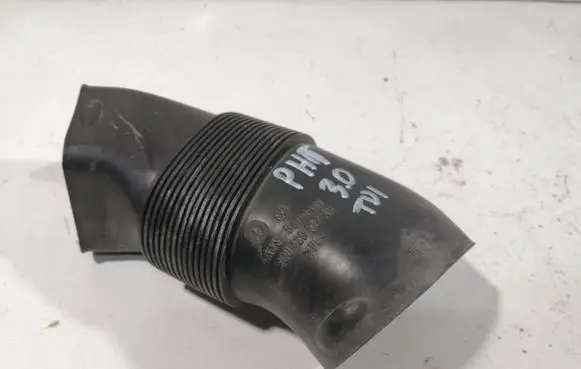 Volkswagen Phaeton Air intake duct part 3D0129617AH