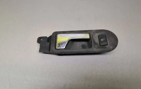 Front door interior handle