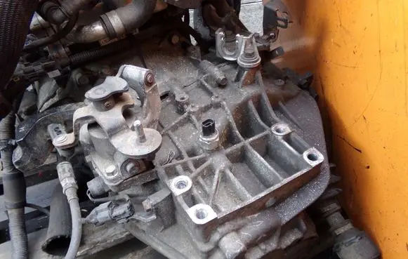 Hyundai i40 Manual 6 speed gearbox M6CF4 BIEGOW