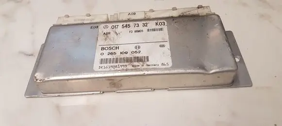 Mercedes-Benz E W210 ABS control unit/module 0175457332 0265109052