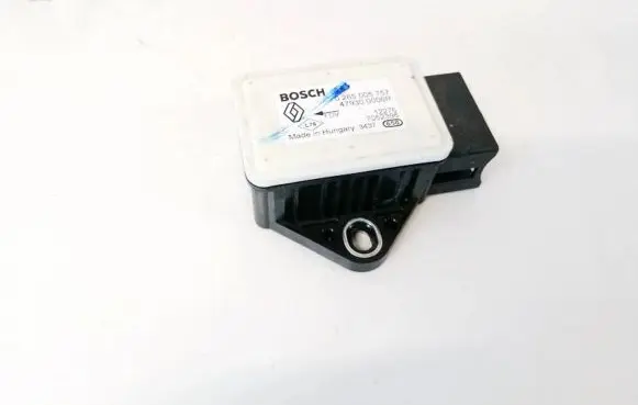 Nissan Qashqai ESP acceleration yaw rate sensor 0265005757 479300006r