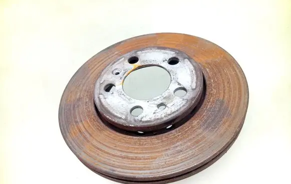 Volkswagen Polo Front brake disc 