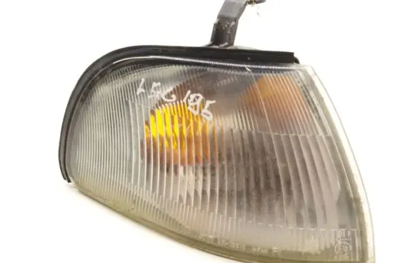 Subaru Legacy Front indicator light