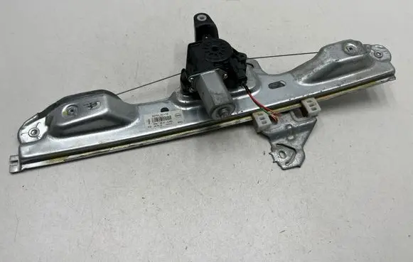 Nissan Qashqai Rear door window regulator with motor 827014EA0A C17320101 R4EA