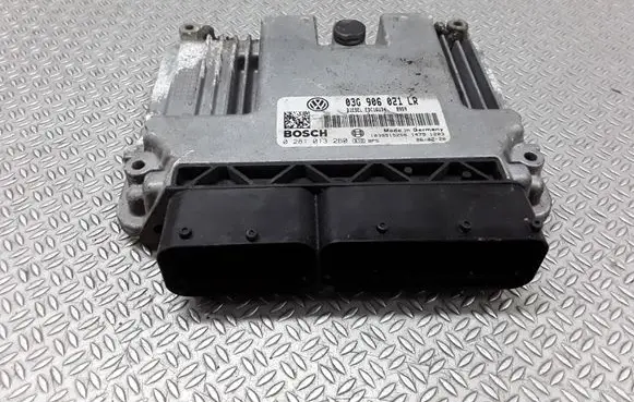 Volkswagen PASSAT B6 Engine control unit/module 03G906021LR 0281013260
