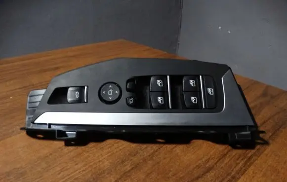 BMW X3 G01 Other switches/knobs/shifts 6832729