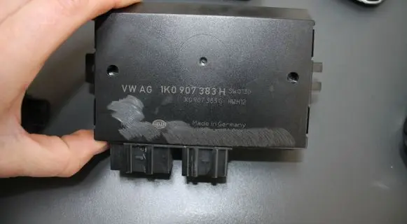 Volkswagen Multivan T6 Tow bar trailer control unit/module 1K0907383H