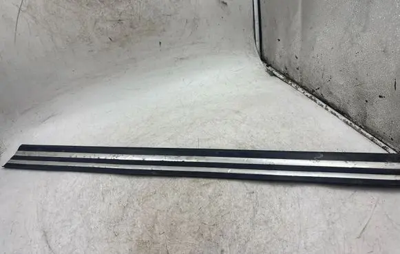 BMW 3 E36 Front sill trim cover 