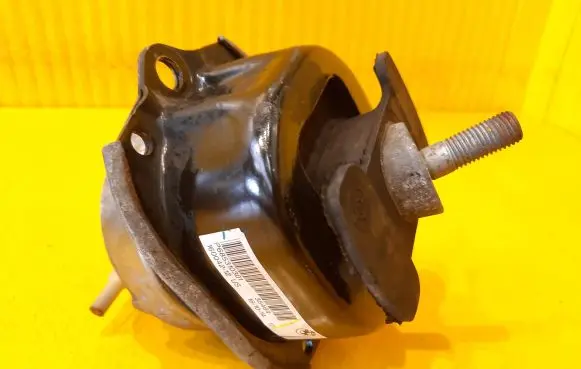 BMW X5 F15 Engine mount bracket 6853103