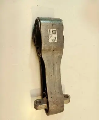BMW 2 F46 Gearbox mount 6885778 131023 17276810