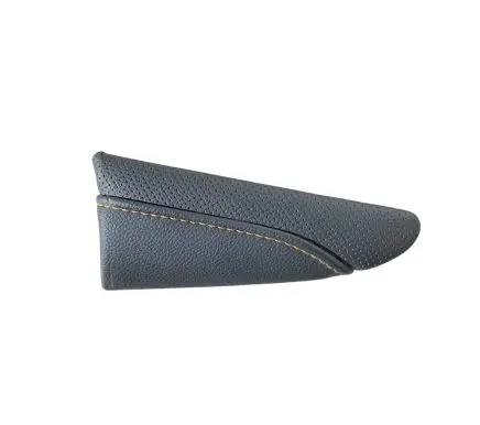 Dashboard glove box trim