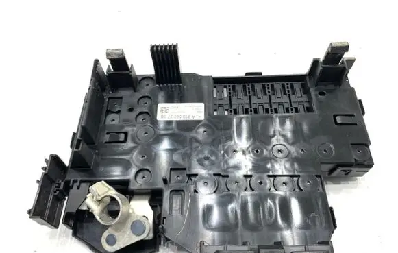 Mercedes-Benz Sprinter W907 W910 Fuse box set A9105402736