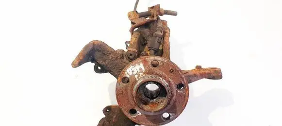 Volkswagen Polo Front wheel hub