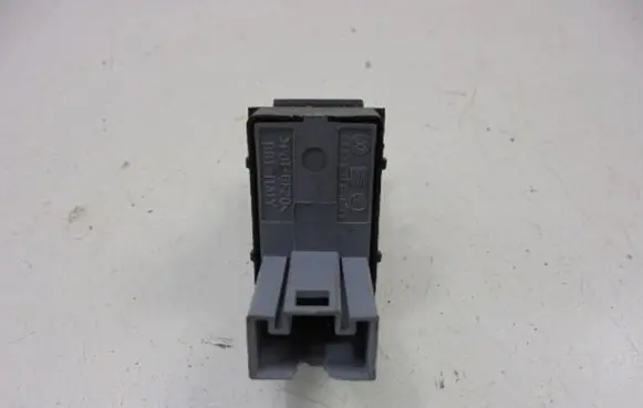 Volkswagen Golf V Electric window control switch 7L6959855B