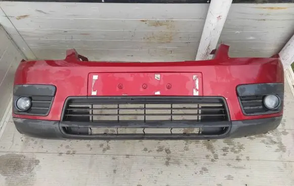 Ford Focus C-MAX Front bumper 3M51R17757A