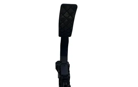 Audi Q7 4M Accelerator throttle pedal 8W1723523