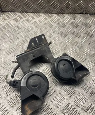 Audi A6 Allroad C6 Horn signal 70388118