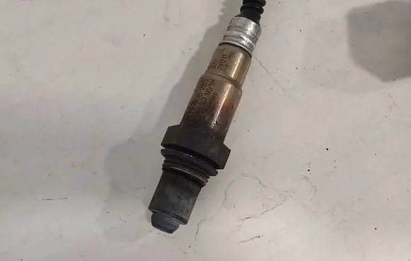 Audi A8 S8 D3 4E Lambda probe sensor 077906265AC