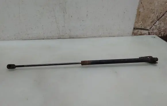Ford Focus ST Tailgate/trunk strut/damper