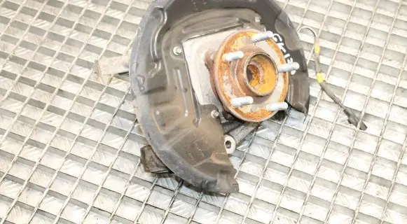 Ford Fusion Rear wheel hub