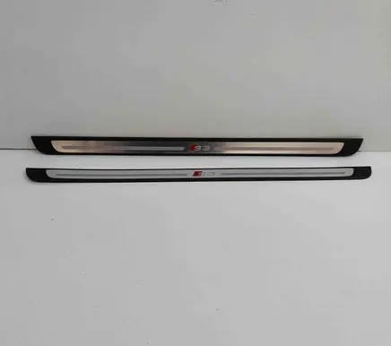 Audi A3 S3 8V sill trim set (inner) 8V3853491A