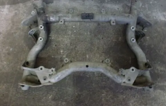 Mercedes-Benz E W212 Front subframe