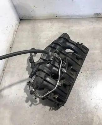 Audi A4 S4 B7 8E 8H Intake manifold 06D133192B