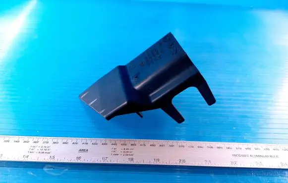 Opel Corsa D Front bumper mounting bracket 13286037 475498858