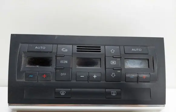 Audi A4 S4 B7 8E 8H Climate control unit 8E0820043BJ