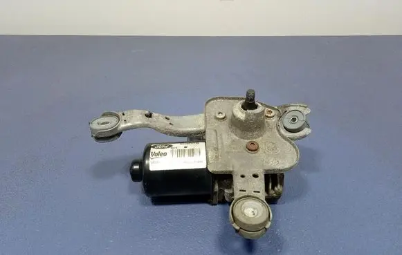 Ford Mondeo MK I Front wiper linkage and motor DS7317504AG