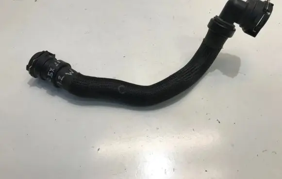 Citroen C5 X Engine coolant pipe/hose 9815213180
