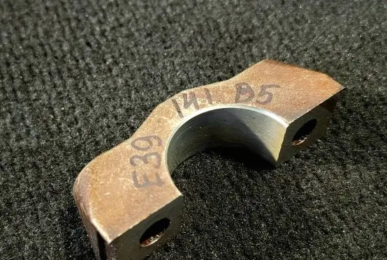 BMW 5 E39 Camshaft holder 