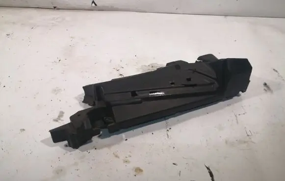 Mercedes-Benz C W204 other engine part A6420162024
