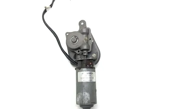 Jaguar XJ X40 Seat adjustment motor 0130002401