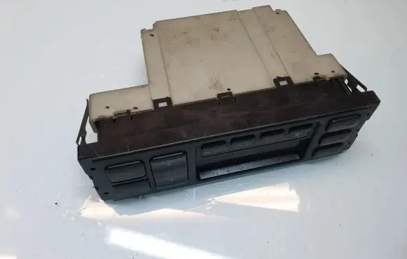 Mazda 626 Climate control unit K19Z0GE4V 7L08E05