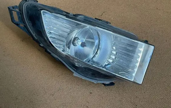 Opel Insignia A Front fog light 13226828