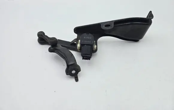 Toyota Prius (XW30) Headlight/headlamp level sensor B1004582 411512