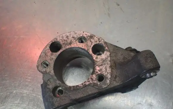 Fiat Bravo Front differential mounting bracket 55203363