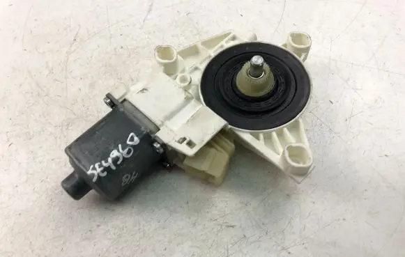 Mercedes-Benz R W251 Front door window regulator motor A2518200208