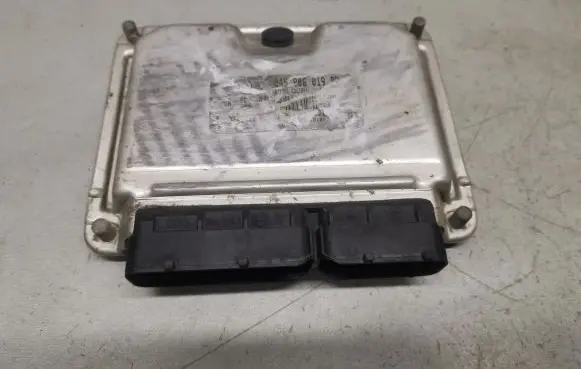 Volkswagen Polo IV 9N3 Engine control unit/module 045906019