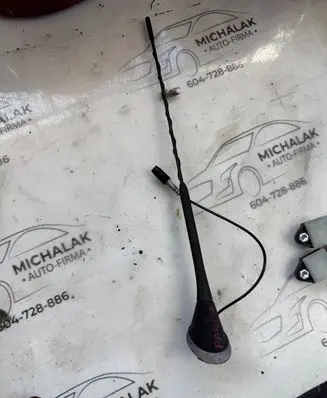 Radio antenna