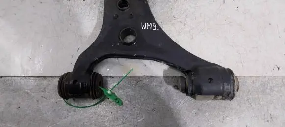 Mercedes-Benz A W169 Front control arm A1693300307