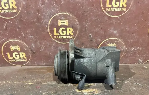 Nissan Quest Air conditioning (A/C) compressor (pump) 926005Z010
