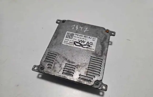 Porsche Cayenne (92A) LED ballast control module 7P5941591AJ