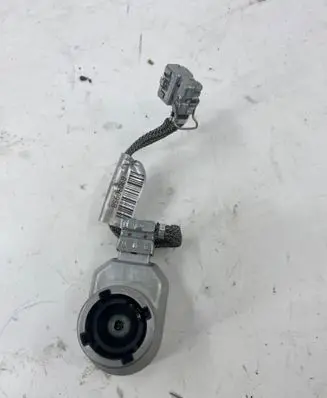 Volvo S60 Headlight/headlamp wiring loom/harness 89030958 04H16