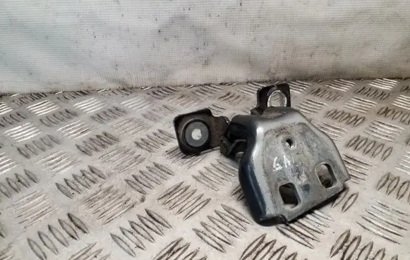 Jeep Grand Cherokee (WJ) Rear door upper hinge 5513575AD