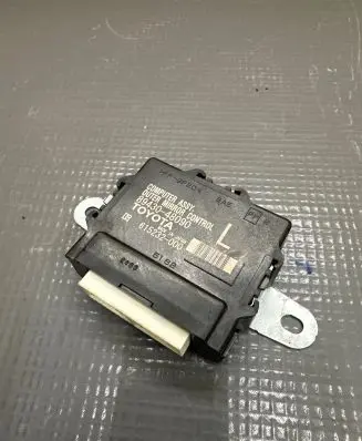 Lexus RX 450H Wing mirror control module 8943048090 615232000
