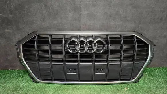 Audi Q3 F3 Front grill 83A853651A 8JA853651 7047601