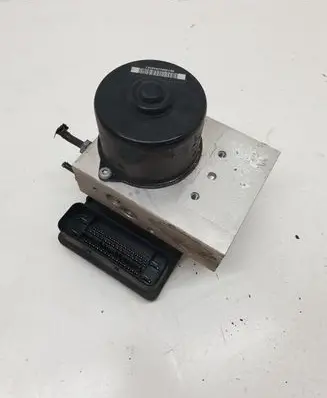 Mercedes-Benz C W203 ABS Pump A0365454032 A0064310312